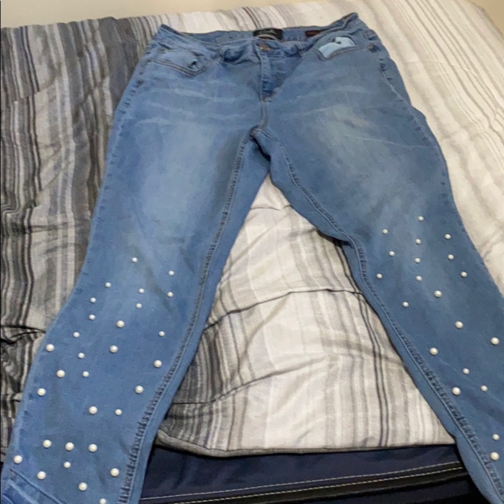 Jeans